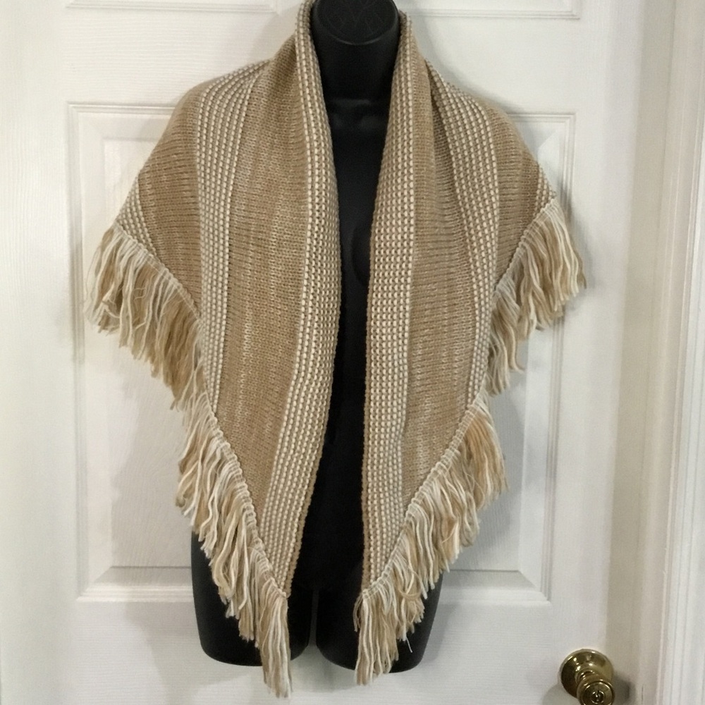 Harve Benard Beige Fringe Knit Shawl.